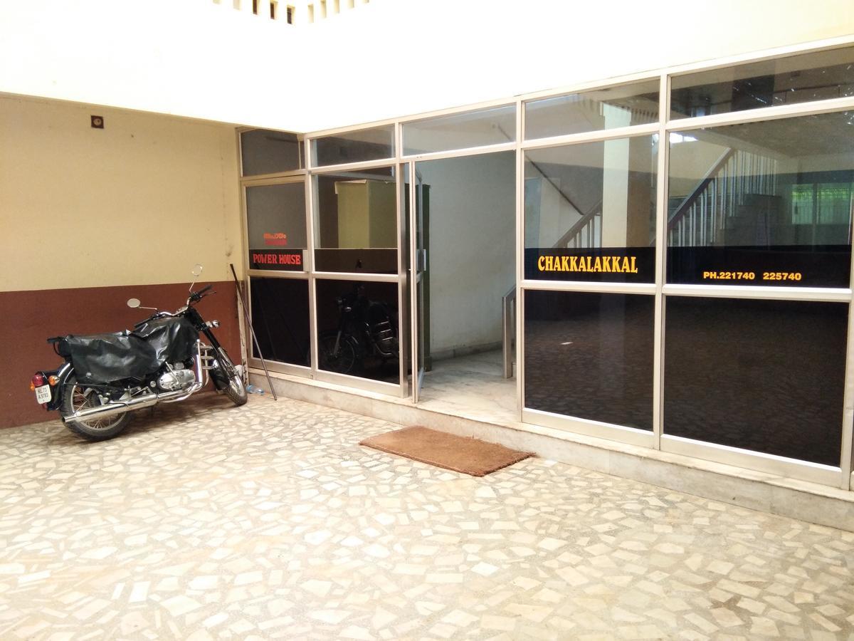 Chakkalakkal Residency Hotel Ambalavayal Esterno foto